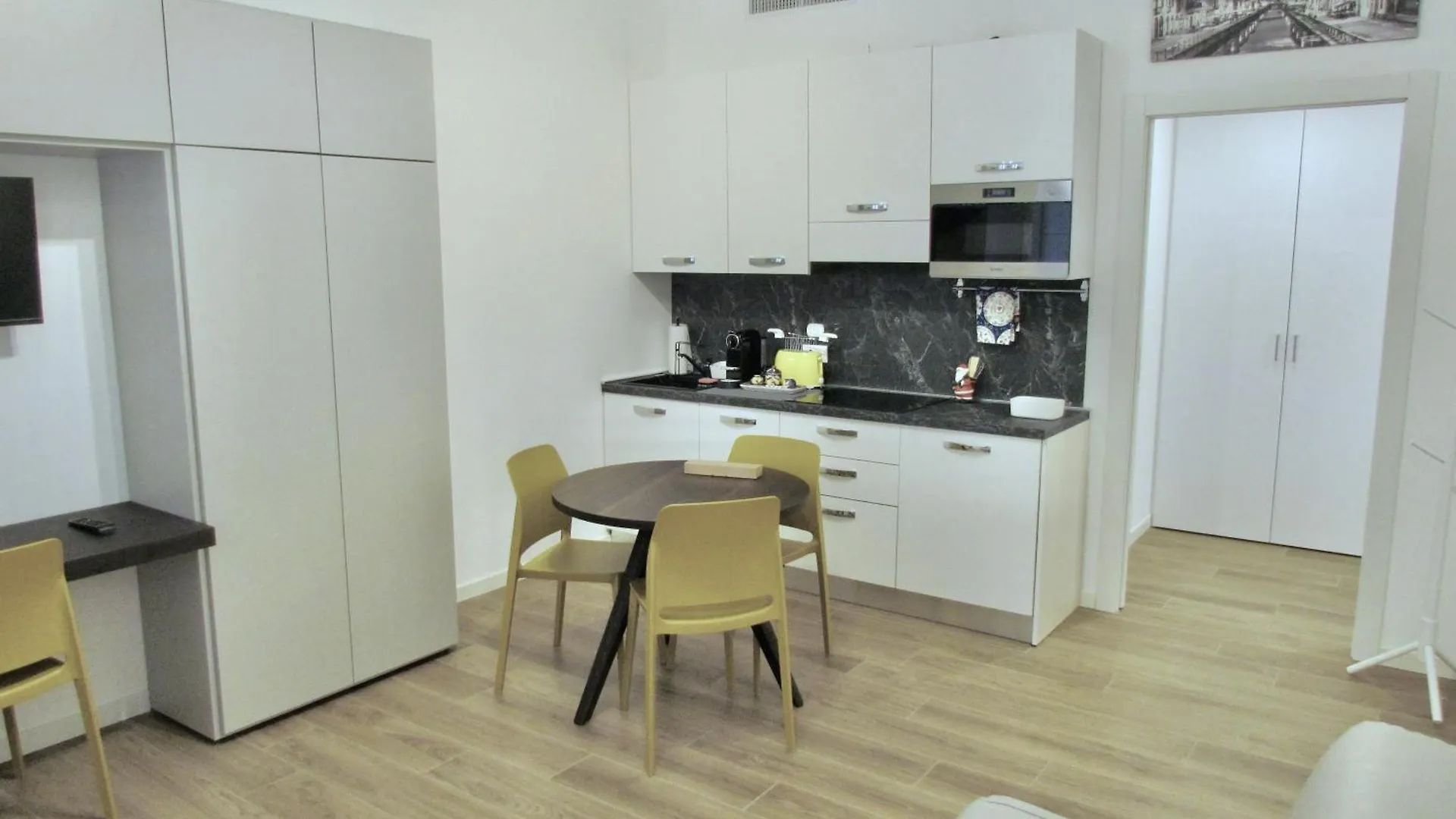 Milano Missori Suite 0*, מילאנו איטליה
